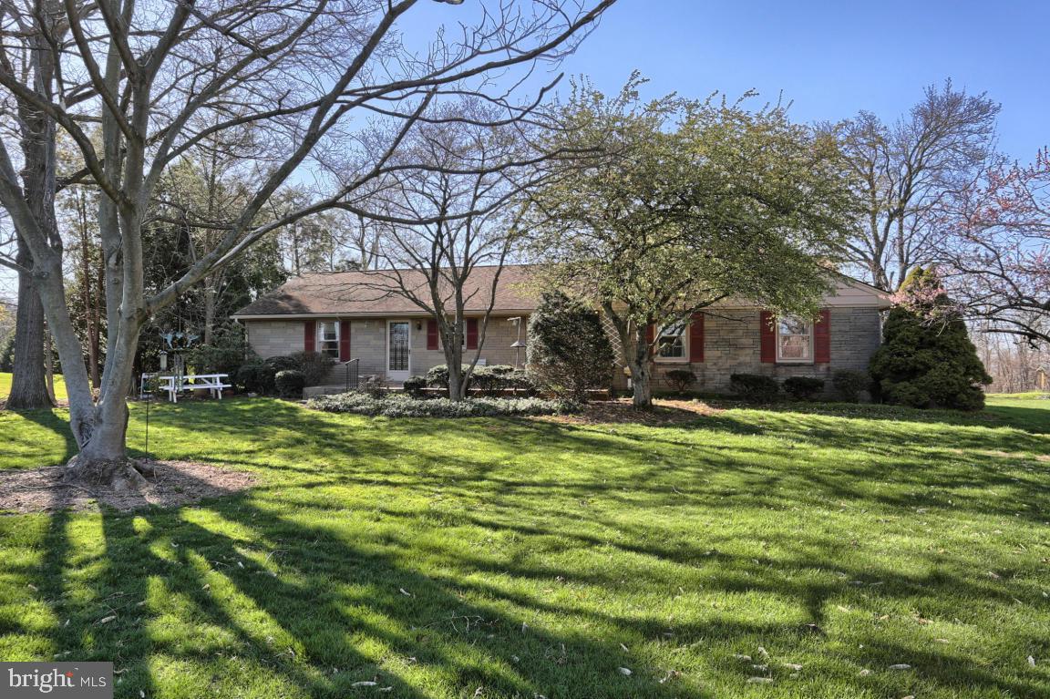 208 North Zinns Mill Road Lebanon, PA 17042 - Photo 29 of 31 Gallery Image 29