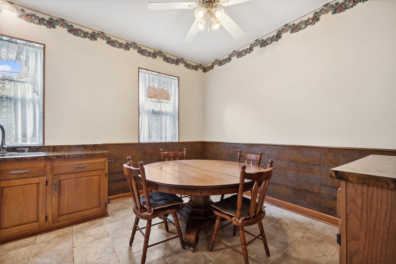 4545 North Manor Avenue Chicago, IL 60625 - Photo 20 of 76