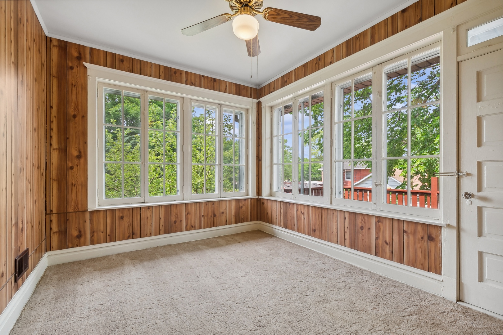 4545 North Manor Avenue Chicago, IL 60625 - Photo 36 of 76