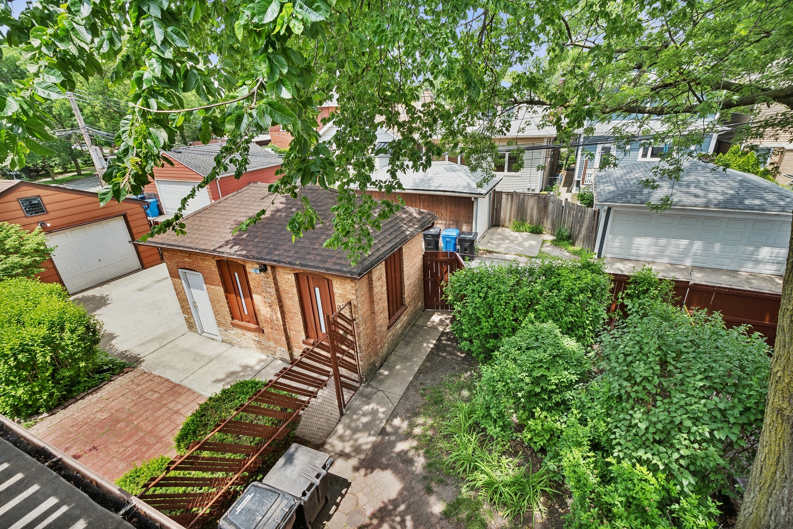 4545 North Manor Avenue Chicago, IL 60625 - Photo 68 of 76