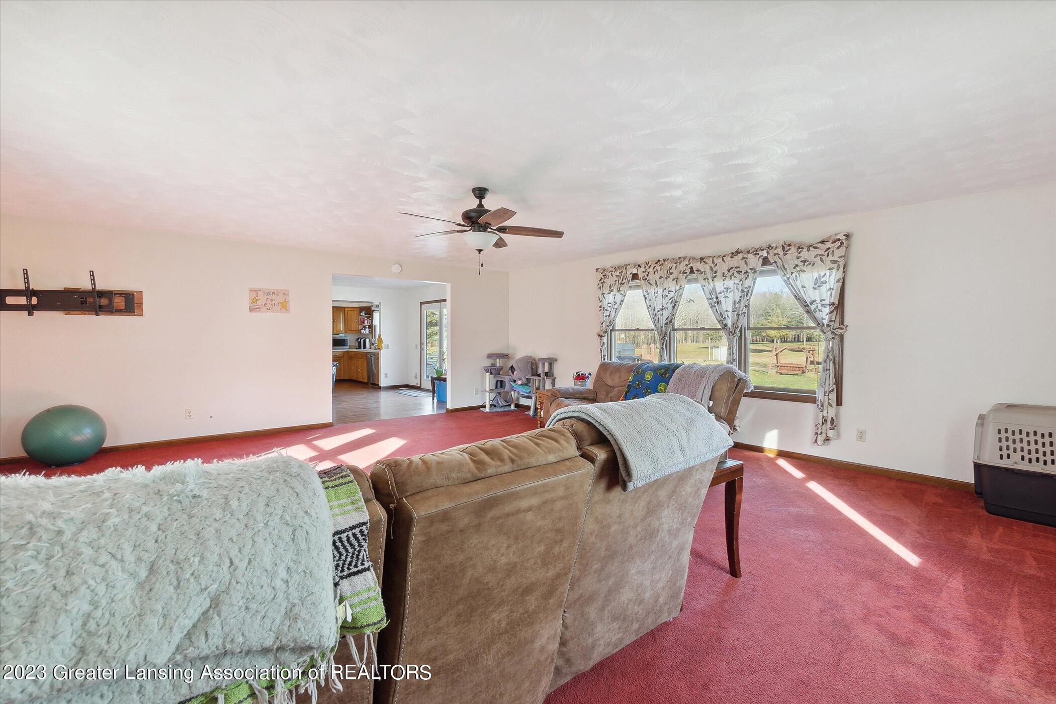 910 West Dansville Road Mason, MI 48854 - Photo 8 of 60 11-910-W-Dansville-Rd-Mason-MI-48854-Win