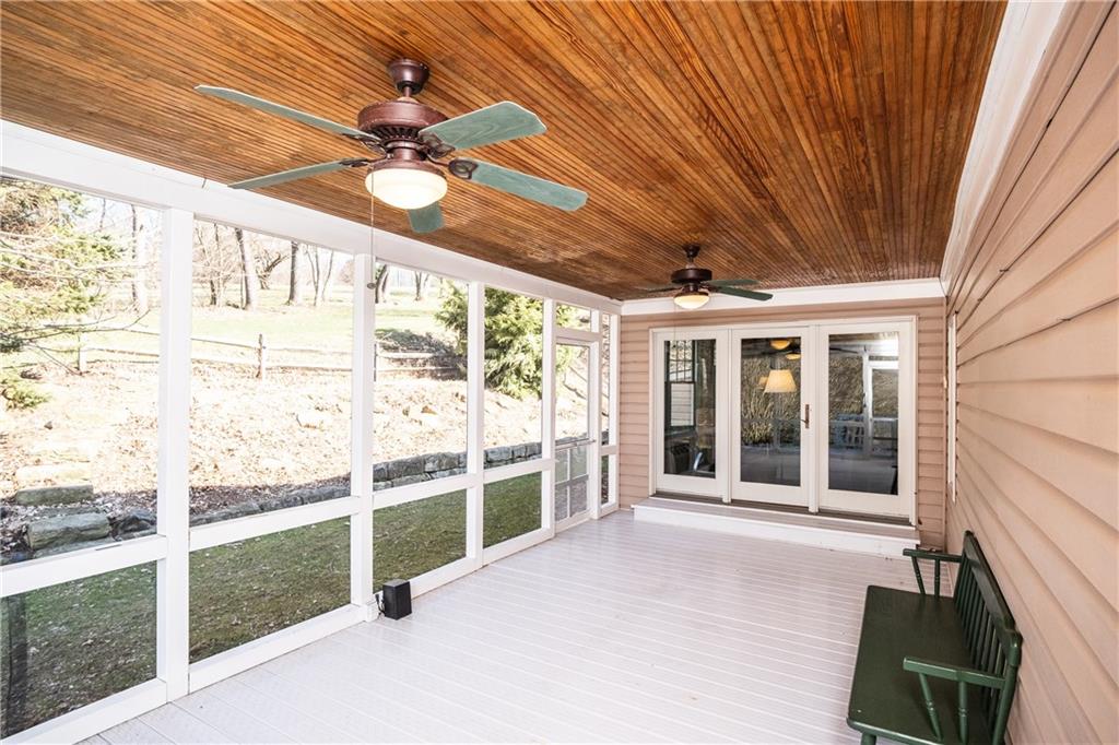 4096 Glasgow Road Valencia, PA 16059 - Photo 9 of 25 Gallery Image 9