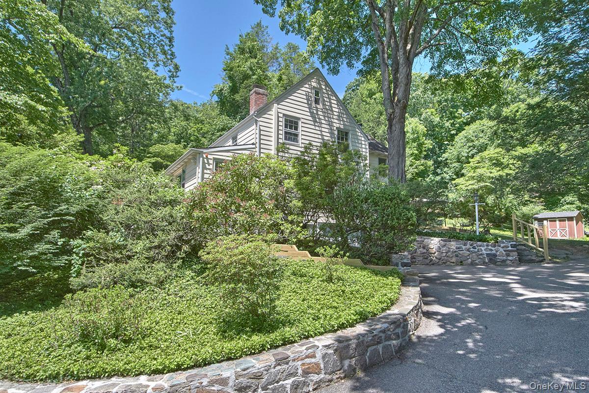 21 Campfire Road Chappaqua, NY 10514 - Photo 1 of 29