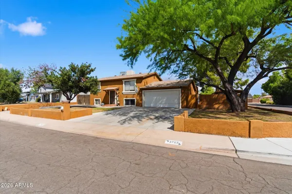 $390,000 | 3702 West Aster Drive, Phoenix, AZ 85029