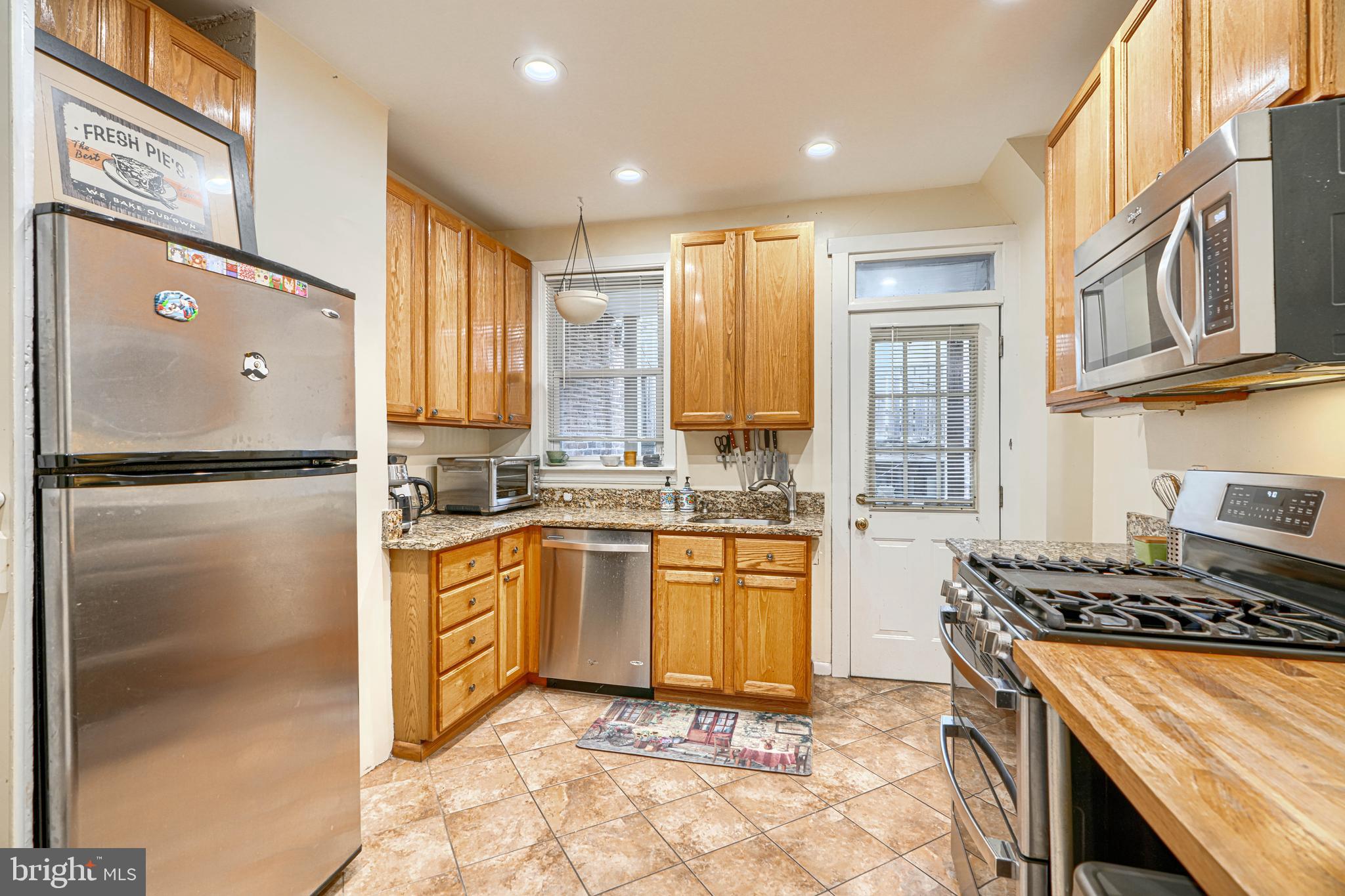 1208 Battery Avenue Baltimore, MD 21230 - Photo 11 of 39
