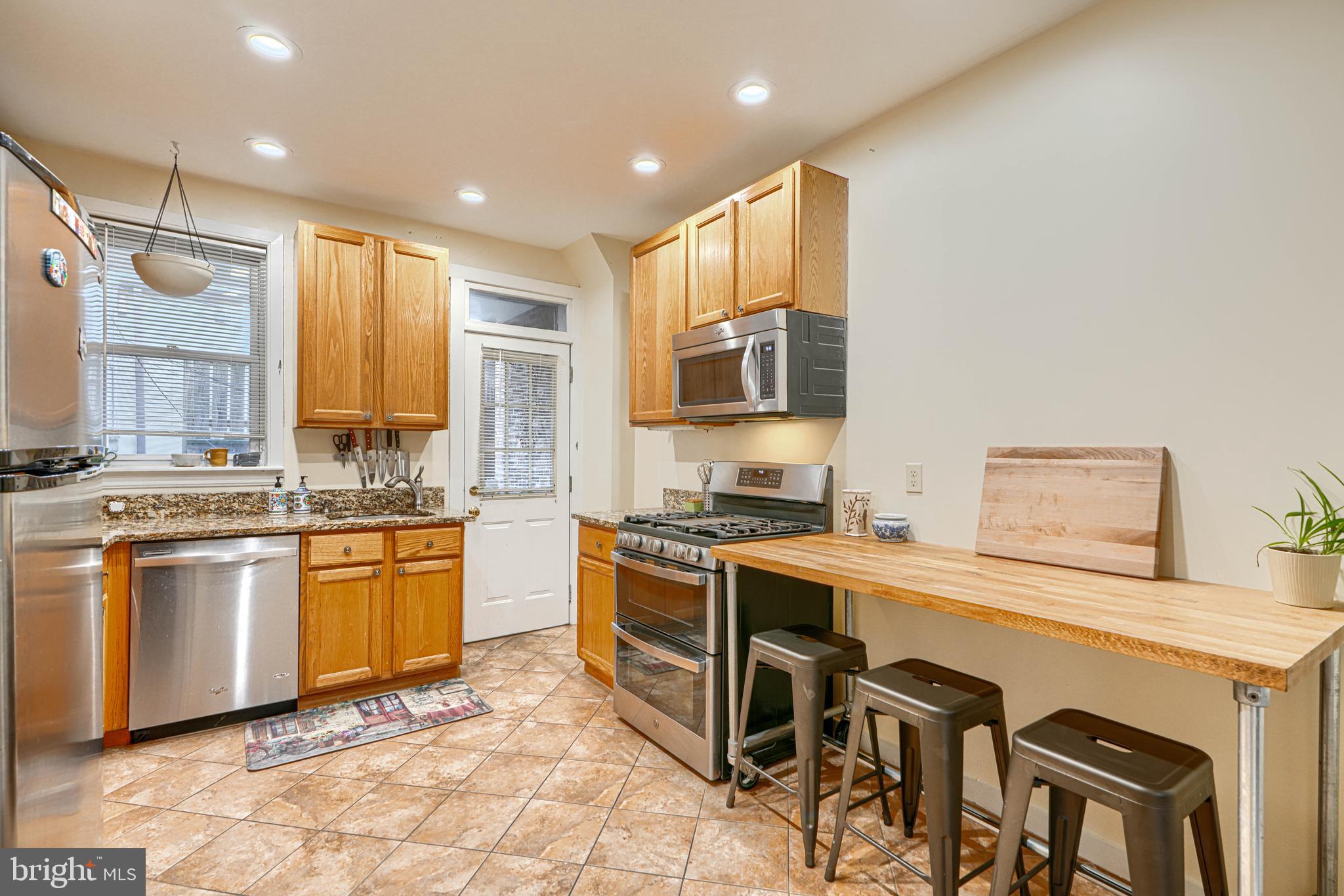 1208 Battery Avenue Baltimore, MD 21230 - Photo 12 of 39