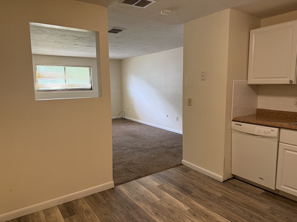 176 Maple Avenue, Unit 41 Rutland, MA 01543 - Photo 4 of 11
