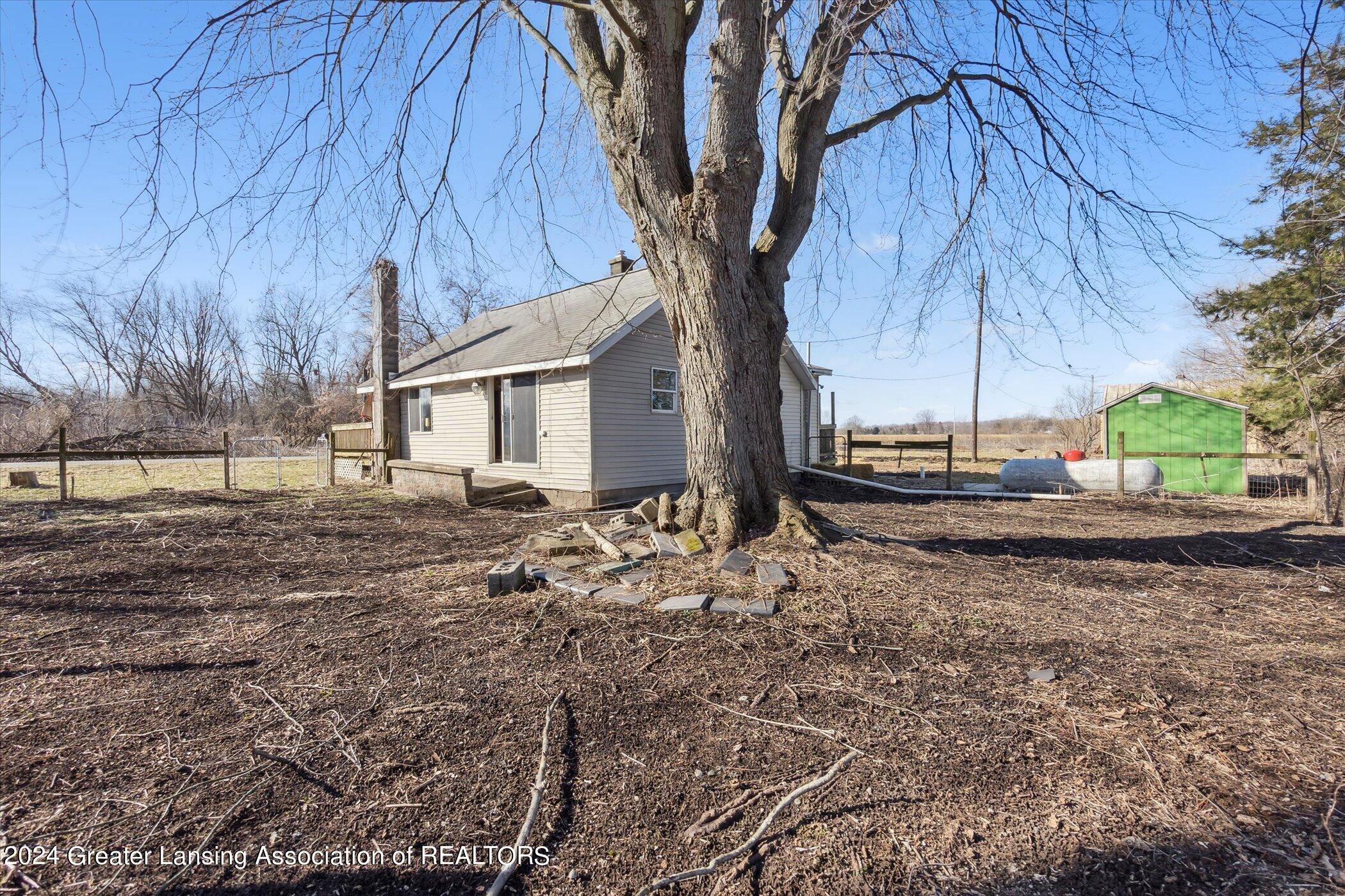 4756 Curtice Road Mason, MI 48854 - Photo 2 of 26 02-4756-Curtice-Rd-Mason-MI-48854-Window
