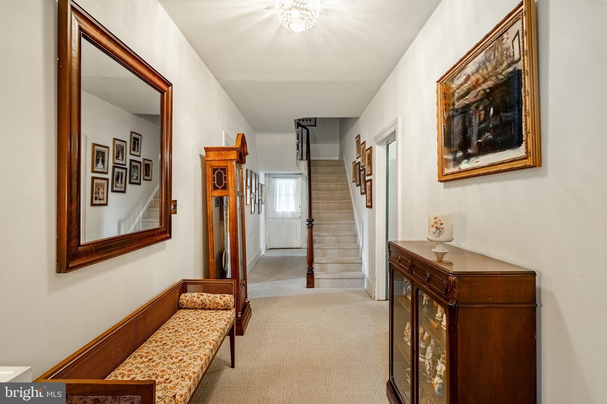 51 Scott Road Glen Mills, PA 19342 - Photo 11 of 85 Front Hallway