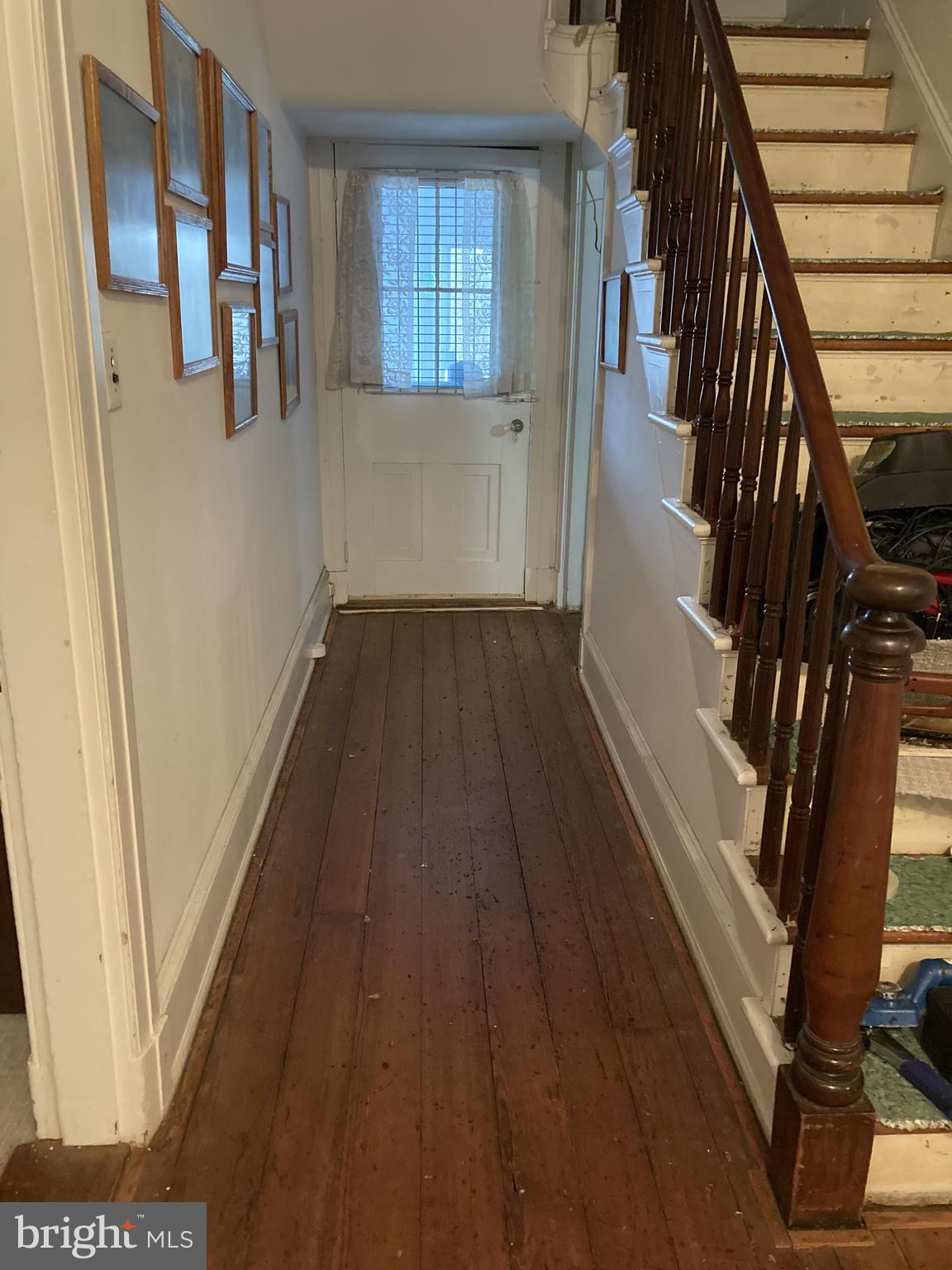 51 Scott Road Glen Mills, PA 19342 - Photo 13 of 85 Hardwood Floors - Front Hallway