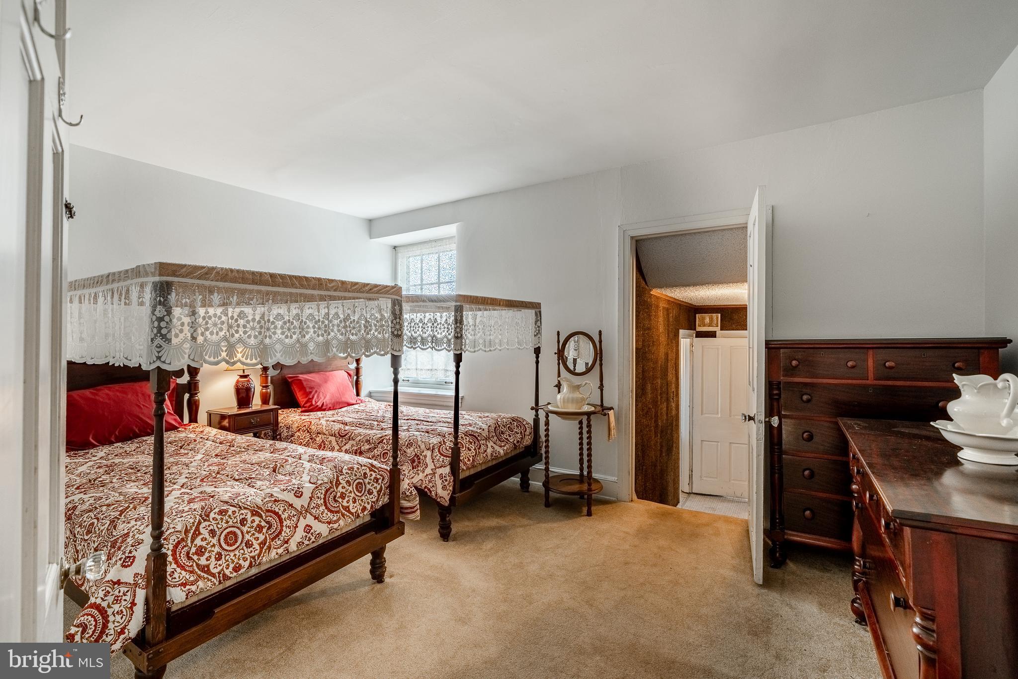 51 Scott Road Glen Mills, PA 19342 - Photo 36 of 85 Bedroom 1