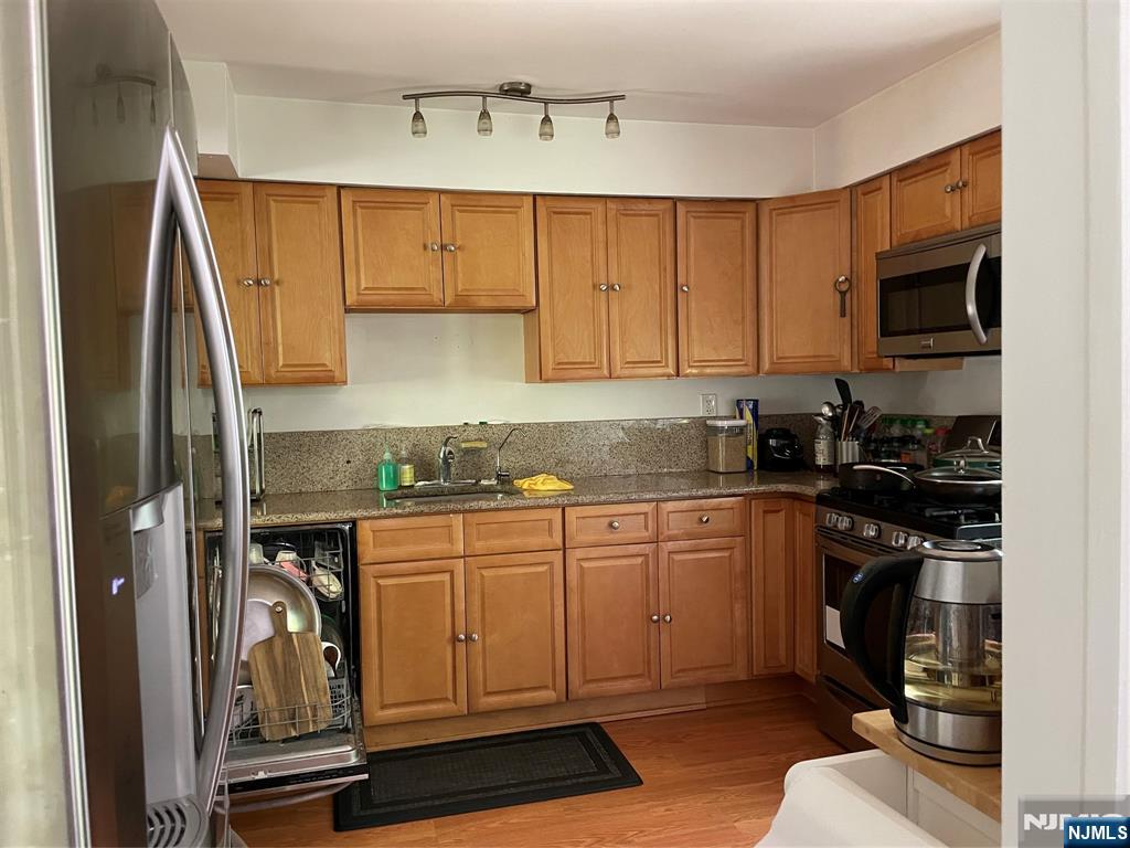 636 Kingsbridge Lane Ridgewood, NJ 07450 - Photo 6 of 6