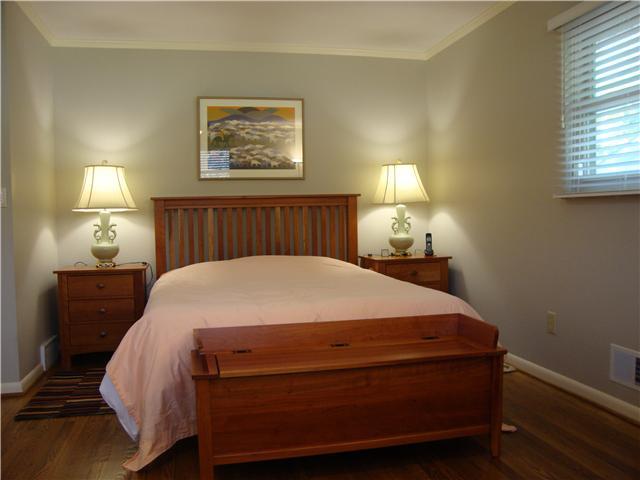 203 Croswell Road Columbus, OH 43214 - Photo 14 of 25 Gallery Image 14