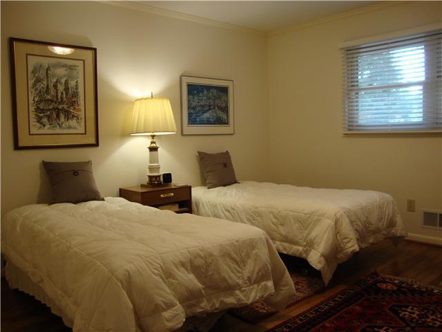 203 Croswell Road Columbus, OH 43214 - Photo 18 of 25 Gallery Image 18