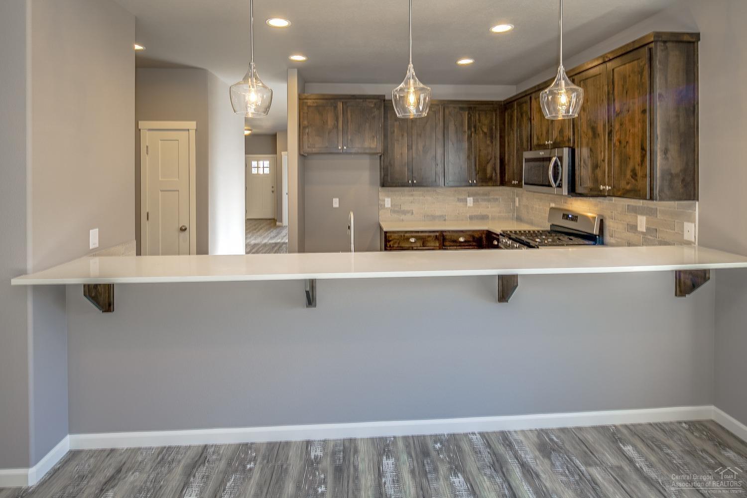 745 Northwest Rimrock Drive Redmond, OR 97756 - Photo 10 of 23 Additional Photo
