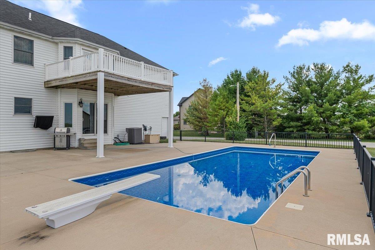 12825 Union School Road Auburn, IL 62615 - Photo 48 of 67 Gallery Image 48