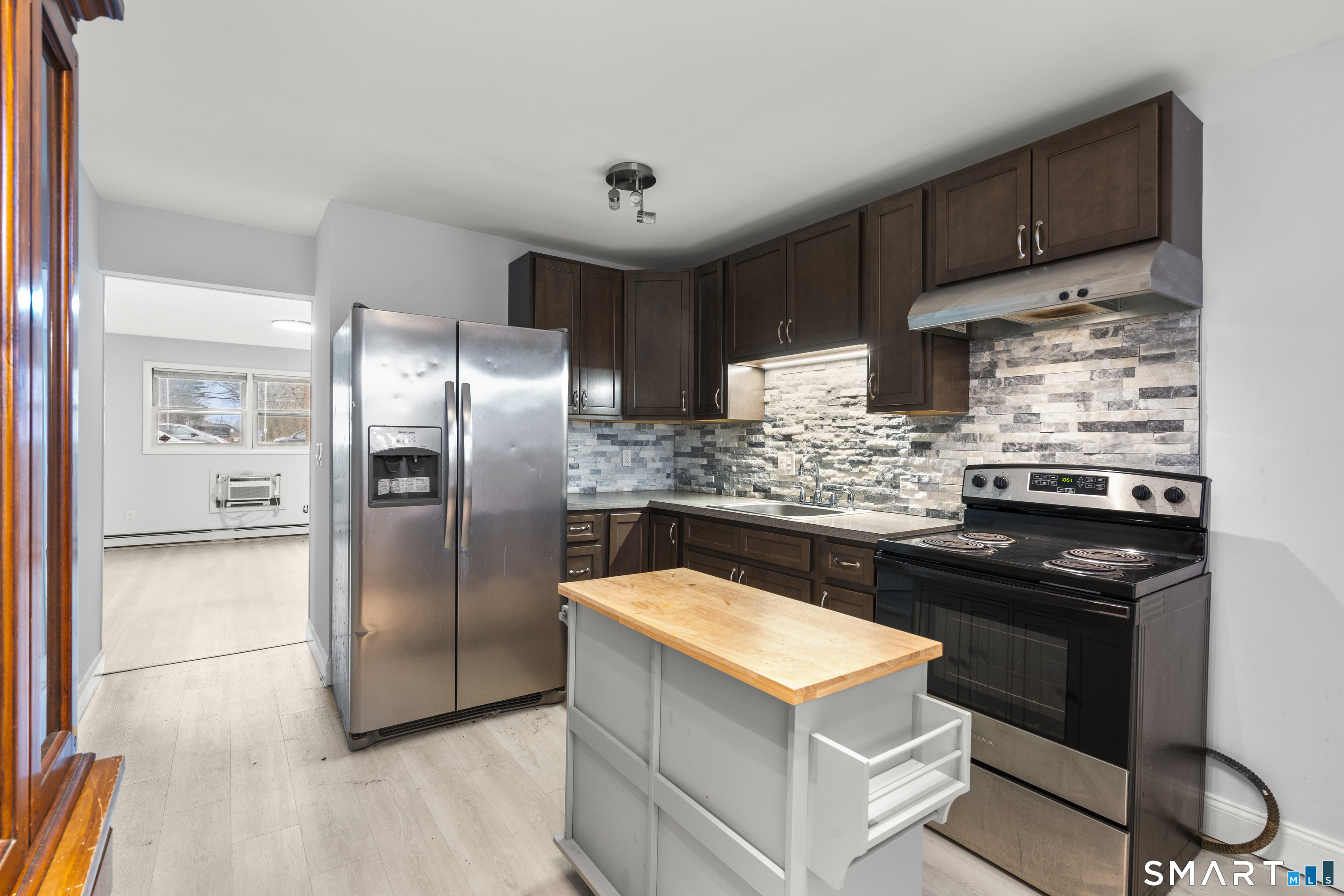 161 West Spring Street, Unit D2 West Haven, CT 06516 - Photo 4 of 17