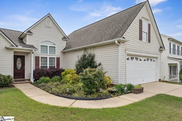 $335,000 | 112 Longwood Lane, Easley, SC 29642