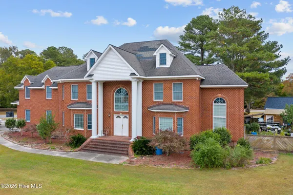 $590,000 | 1181 Cedar Hill Drive, Williamston, NC 27892