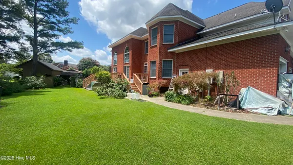 $590,000 | 1181 Cedar Hill Drive, Williamston, NC 27892