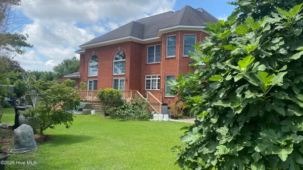 $590,000 | 1181 Cedar Hill Drive, Williamston, NC 27892