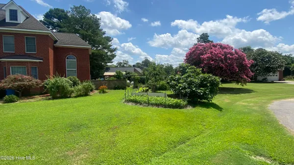 $590,000 | 1181 Cedar Hill Drive, Williamston, NC 27892