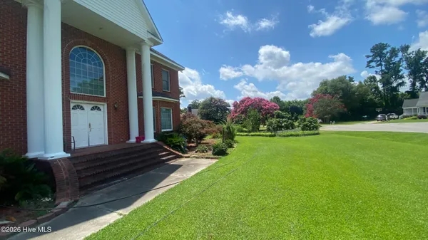 $590,000 | 1181 Cedar Hill Drive, Williamston, NC 27892