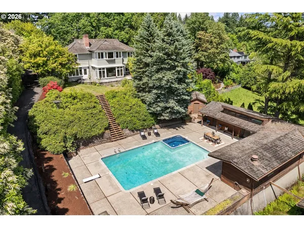 $1,495,000 | 5040 Southwest Hilltop Lane, Portland, OR 97221