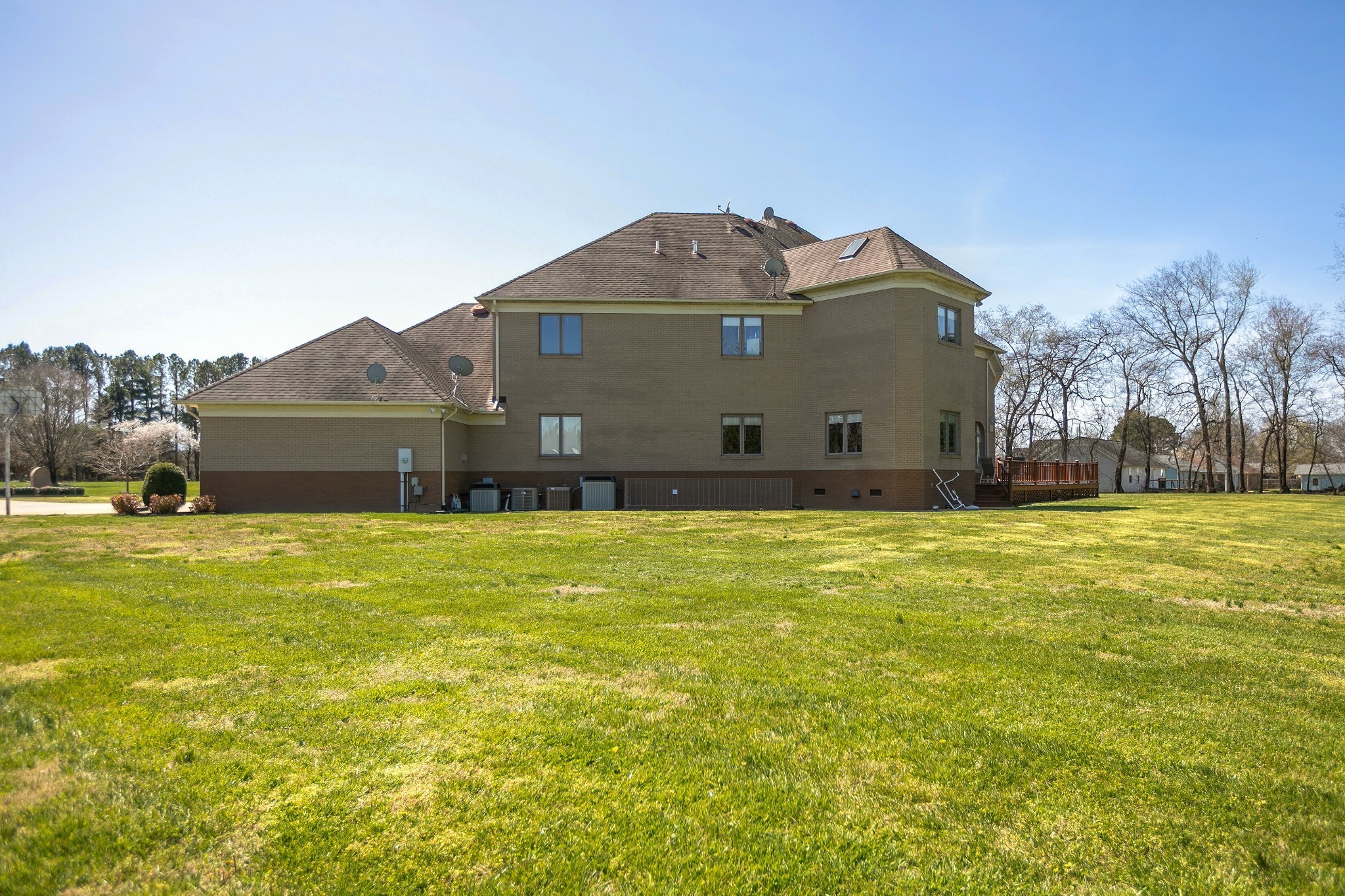 970 9th Street Lawrenceburg, TN 38464 - Photo 13 of 50