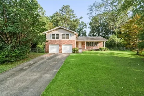 $299,700 | 4253 Dunstan Court, Stone Mountain, GA 30083