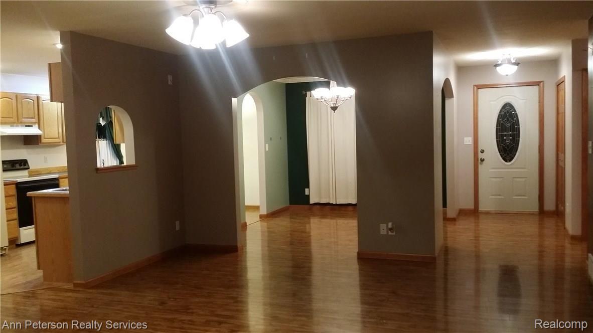 3379 Lum Road Lapeer, MI 48446 - Photo 13 of 40 20160114_184325.jpg