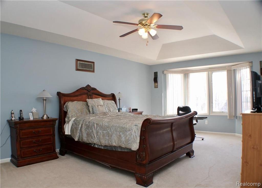 411 Mystic Valley Rochester Hills, MI 48307 - Photo 14 of 30