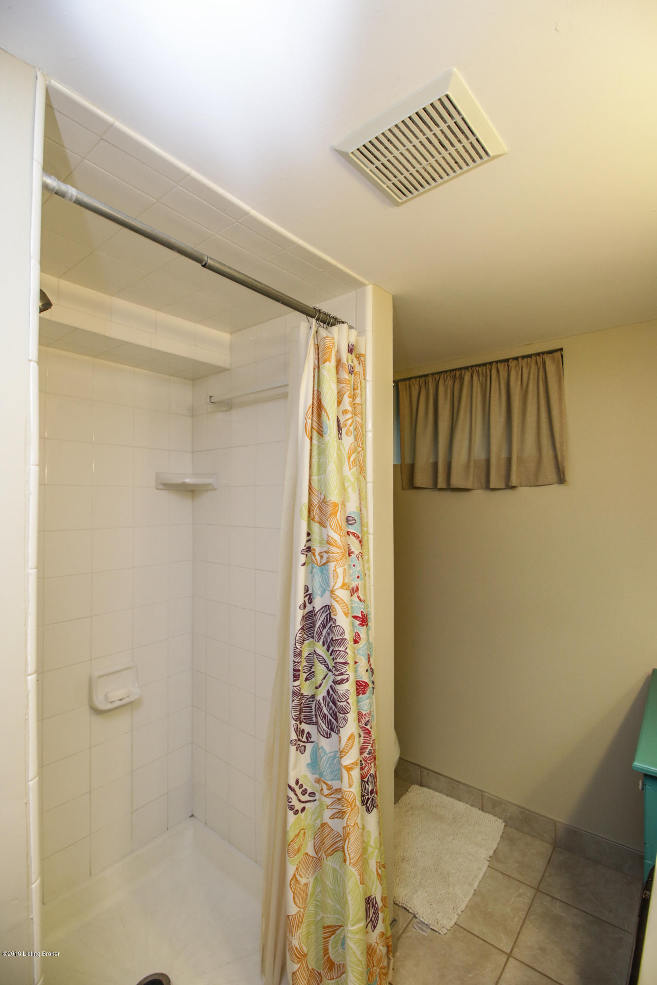 4216 Alton Road Louisville, KY 40207 - Photo 19 of 60 IMG_5002