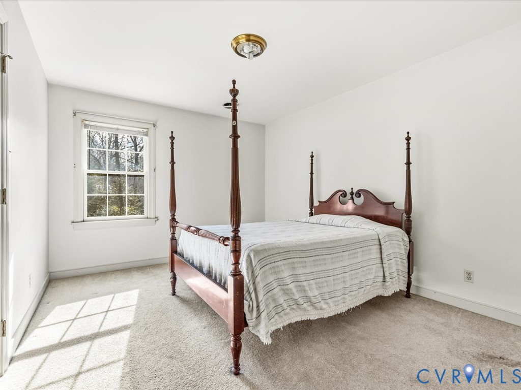 8960 Cardiff Road North Chesterfield, VA 23236 - Photo 17 of 43 Gallery Image 17