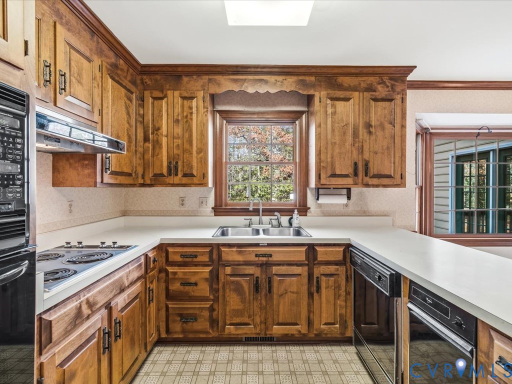8960 Cardiff Road North Chesterfield, VA 23236 - Photo 7 of 43 Gallery Image 7