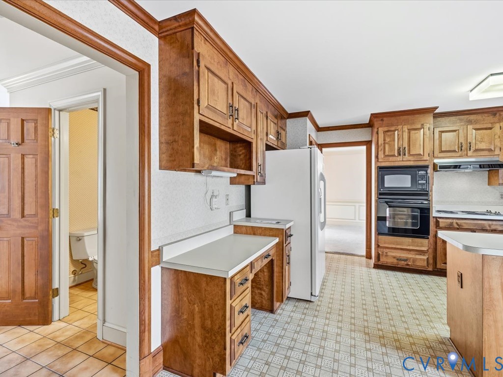 8960 Cardiff Road North Chesterfield, VA 23236 - Photo 9 of 43 Gallery Image 9