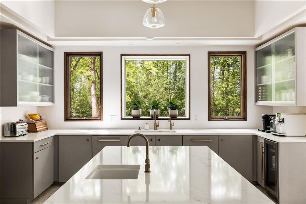 9650 Coleman Road Roswell, GA 30075 - Photo 16 of 97