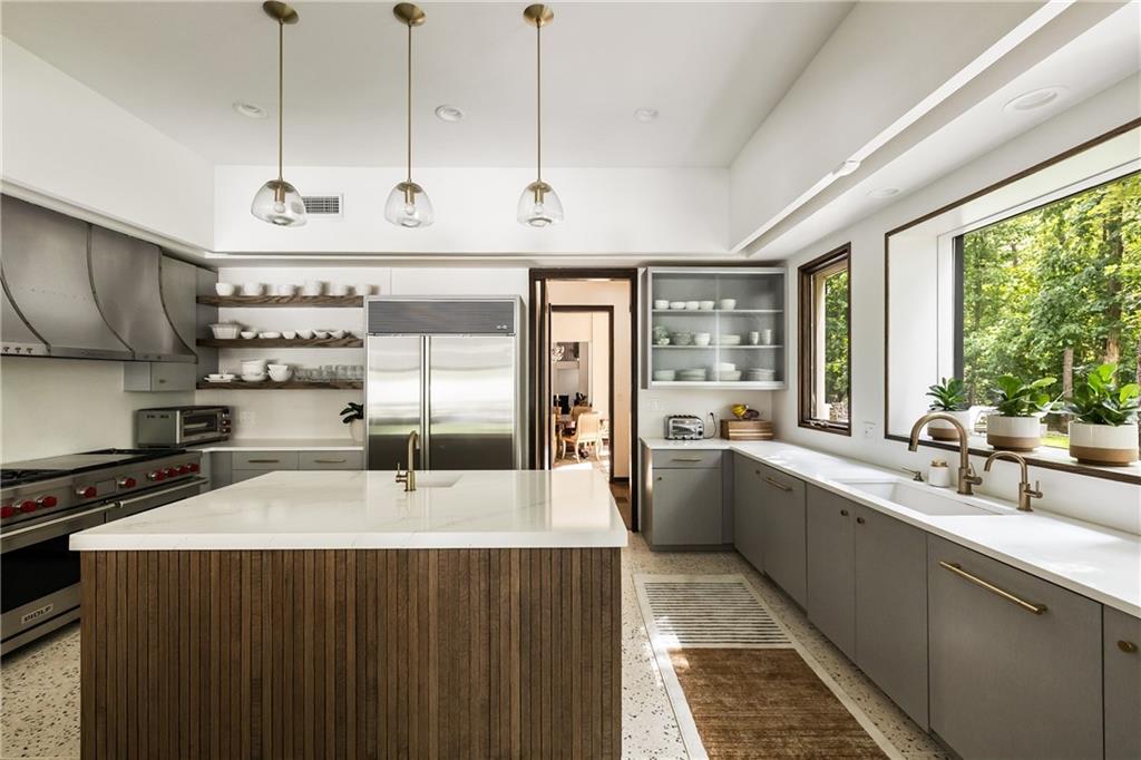 9650 Coleman Road Roswell, GA 30075 - Photo 20 of 97