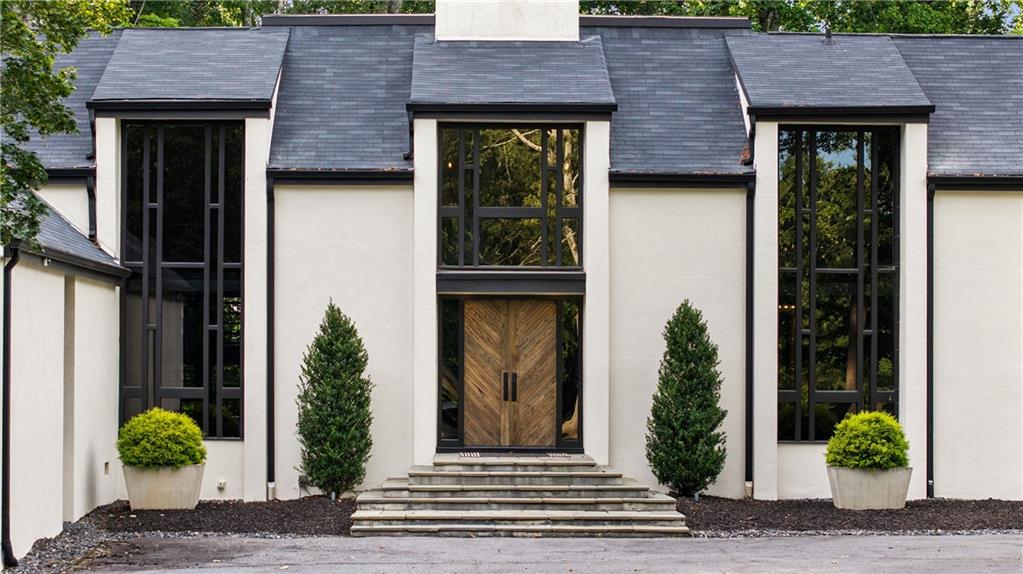 9650 Coleman Road Roswell, GA 30075 - Photo 6 of 97