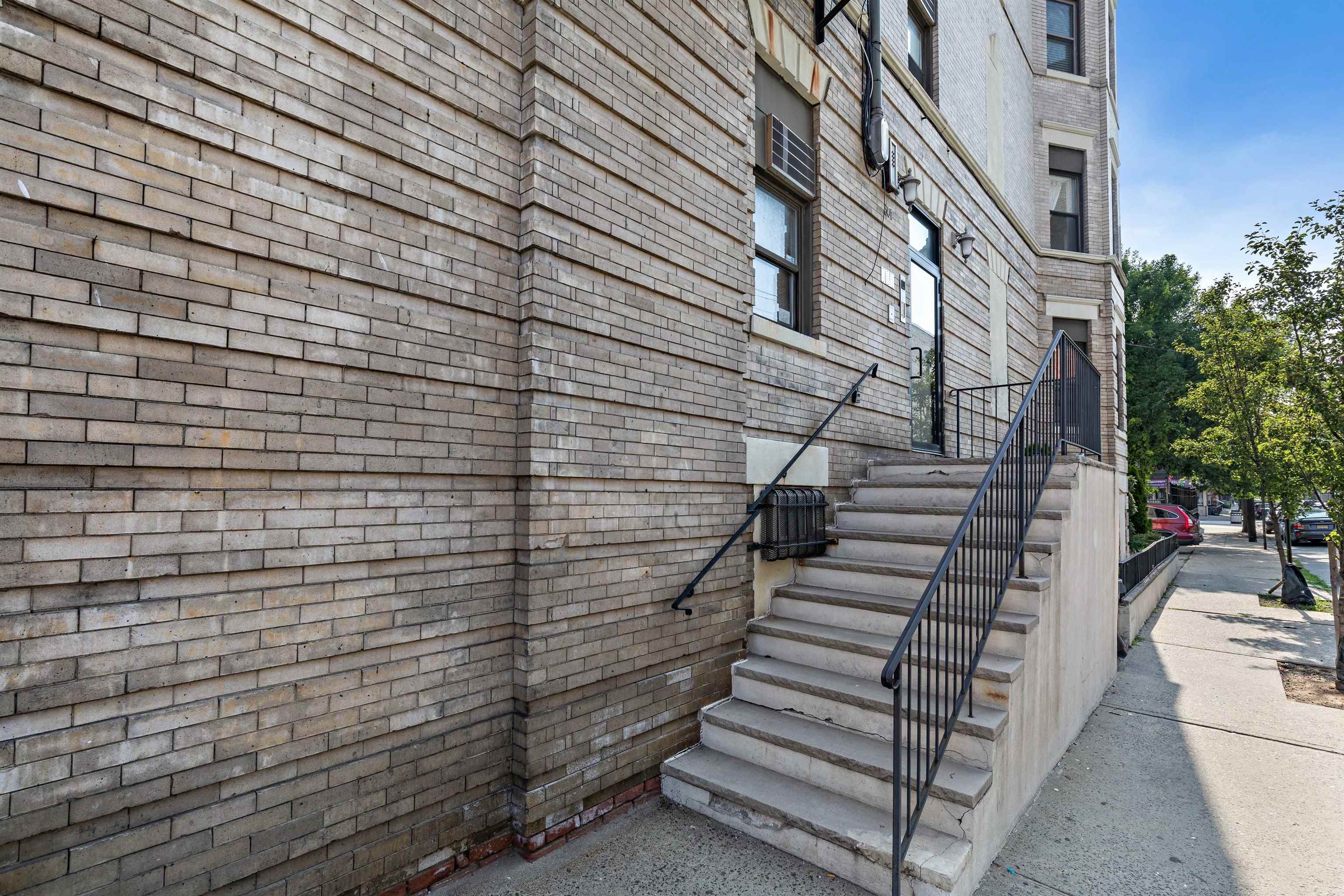 301 Monroe Street, Unit 4R Hoboken, NJ 07030 - Photo 18 of 19