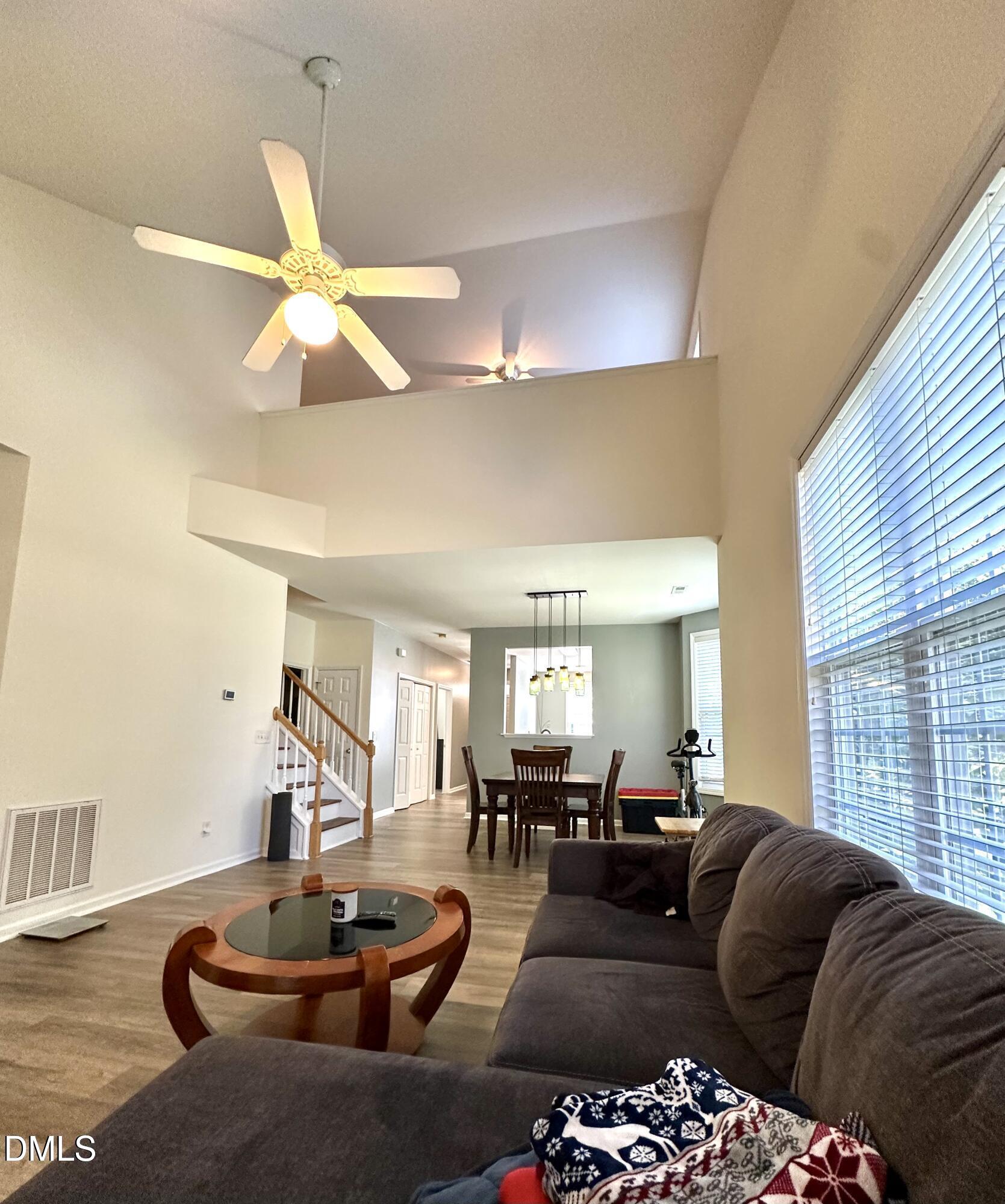 1 Signet Drive Durham, NC 27705 - Photo 5 of 33 IMG_7179