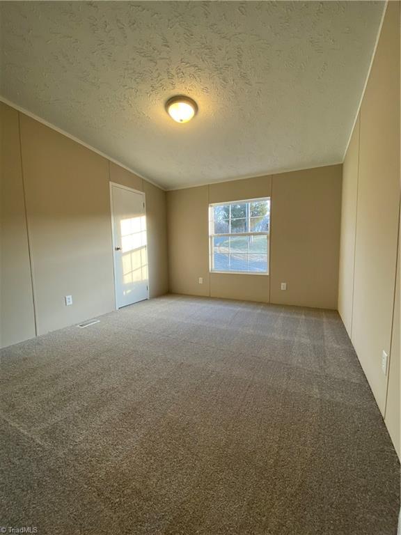 405 Drum Road Reidsville, NC 27320 - Photo 6 of 10 Gallery Image 6