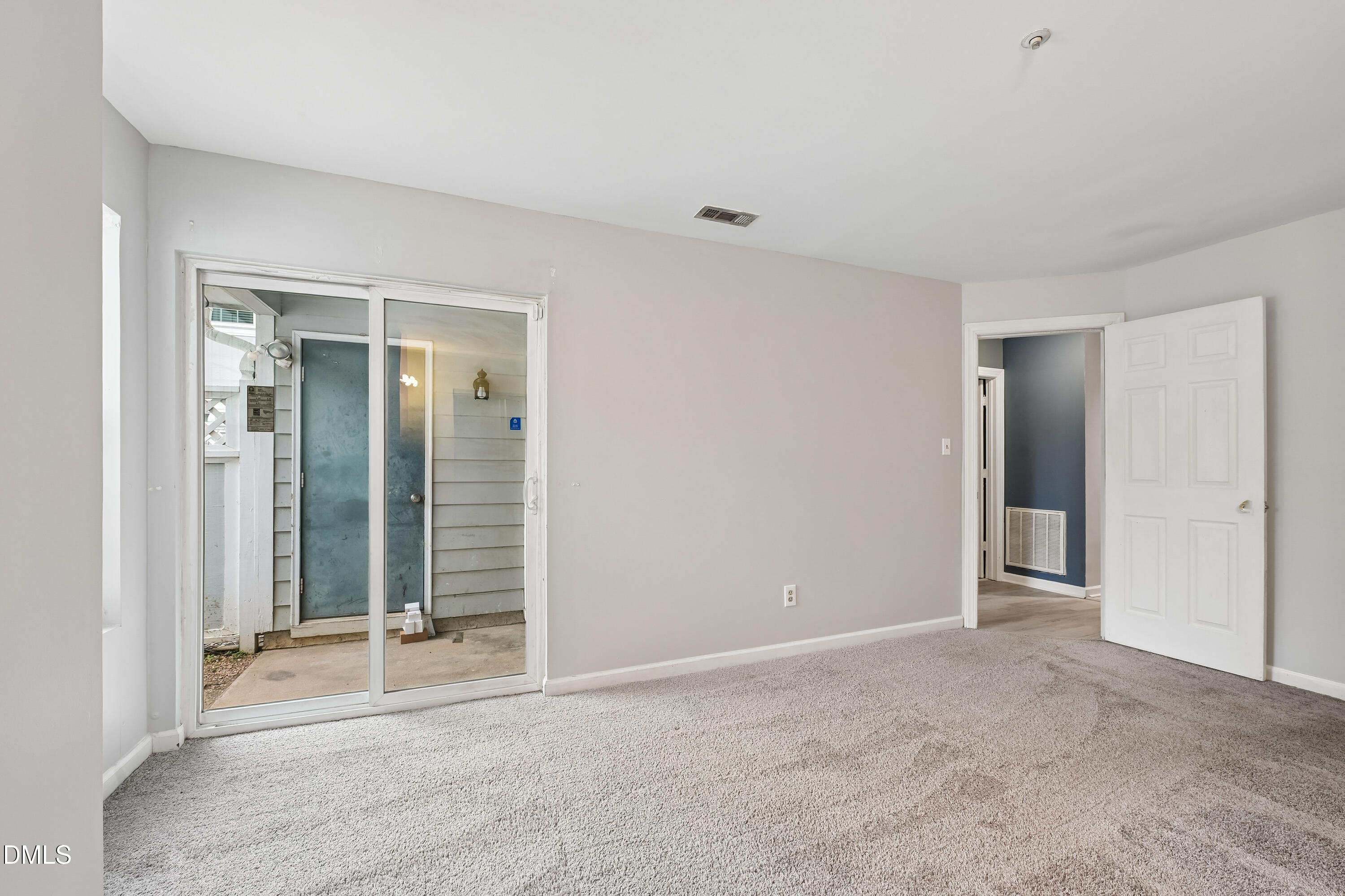 4900 Avenida Del Sol Drive, Unit 102 Raleigh, NC 27616 - Photo 15 of 27