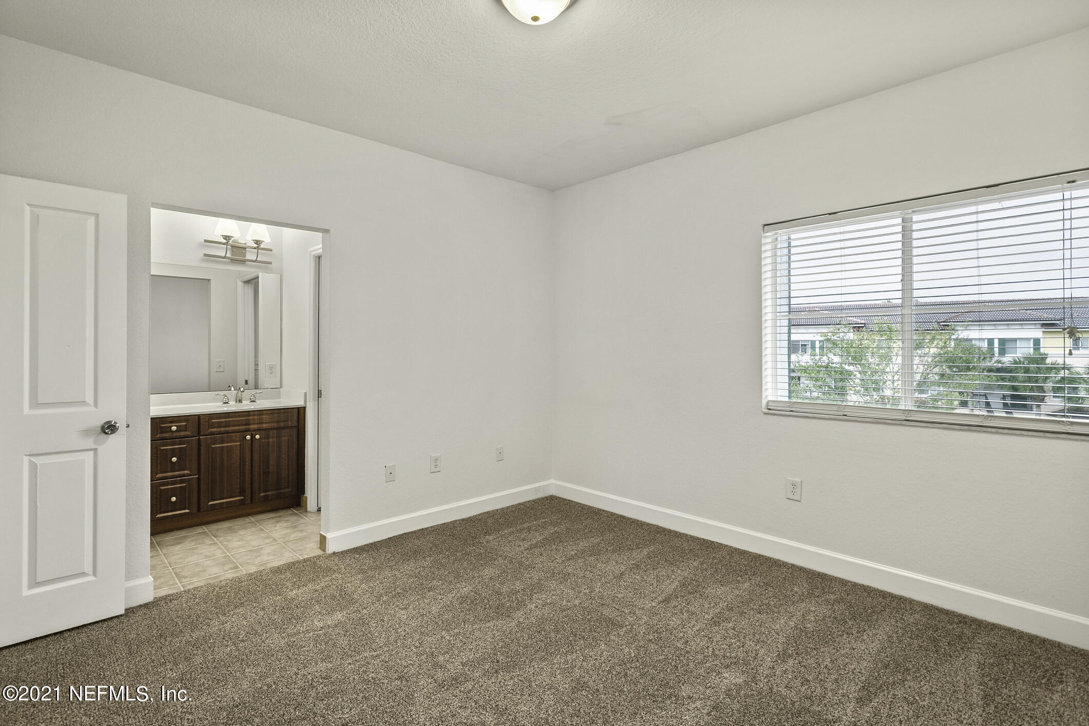 9745 Touchton Road, Unit 625 Jacksonville, FL 32246 - Photo 21 of 36 MASTER BEDROOM