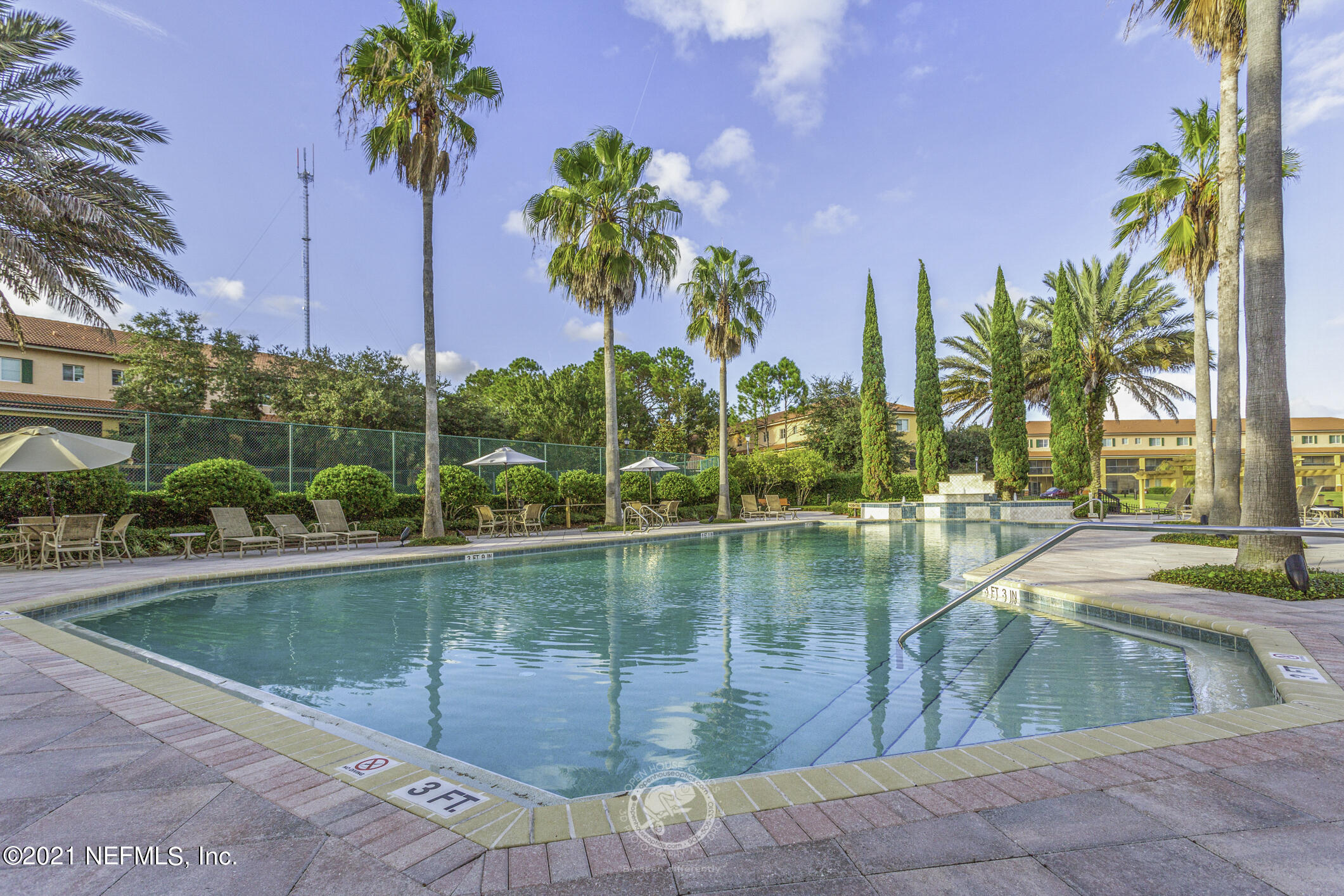 9745 Touchton Road, Unit 625 Jacksonville, FL 32246 - Photo 32 of 36 COMMUNITY POOL