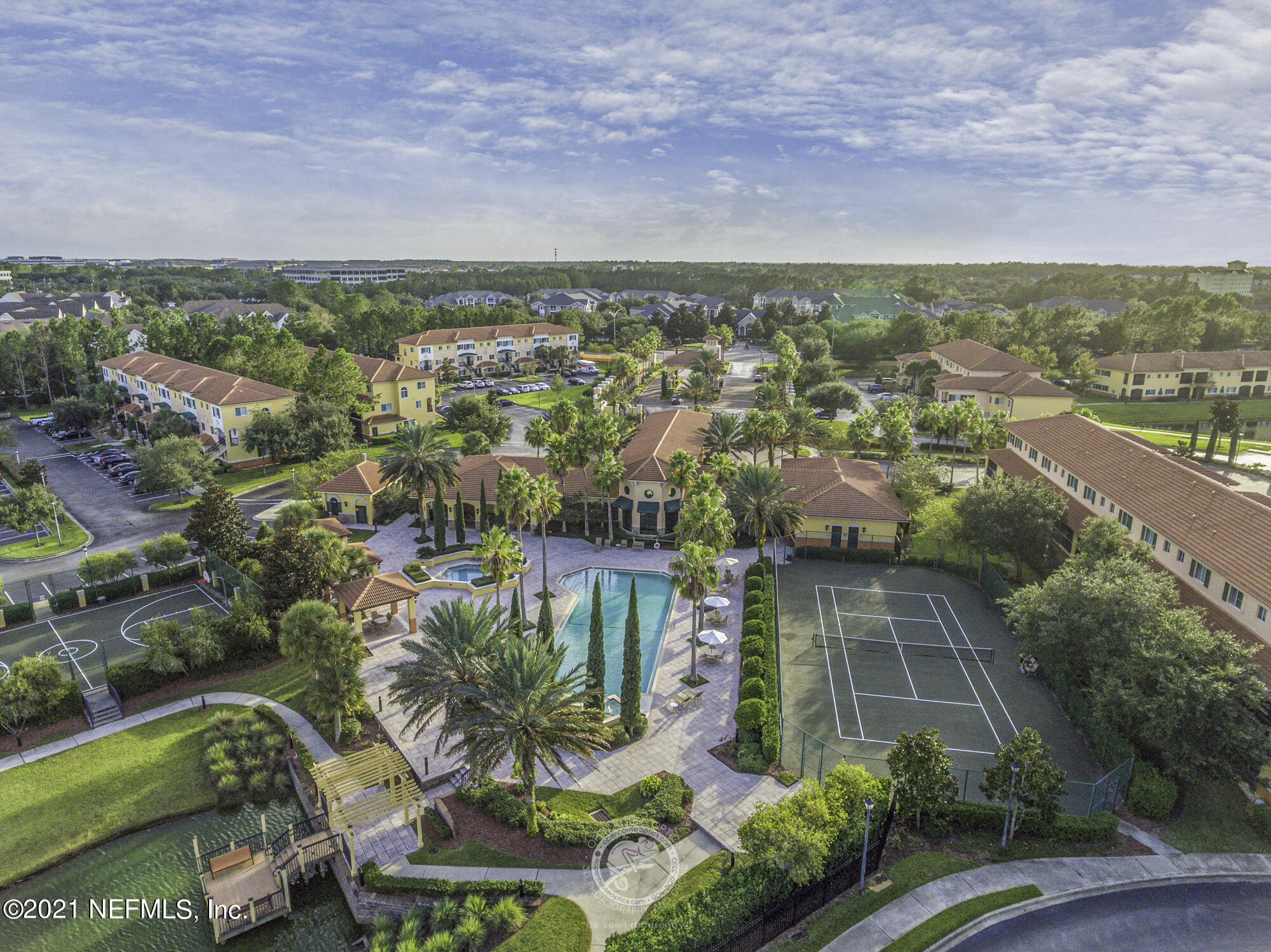 9745 Touchton Road, Unit 625 Jacksonville, FL 32246 - Photo 35 of 36 AERIAL VIEW