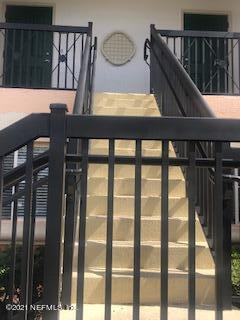 #625 front steps
