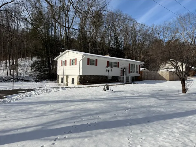 $269,500 | 8 Weaver Creek Road, Erwin, NY 14870