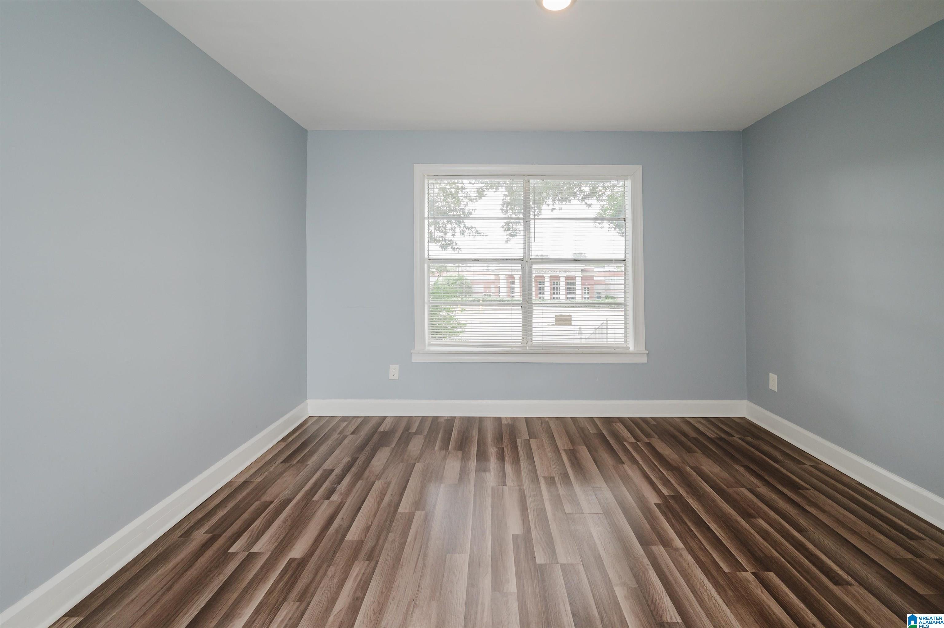 609 Valley Road Fairfield, AL 35064 - Photo 21 of 36