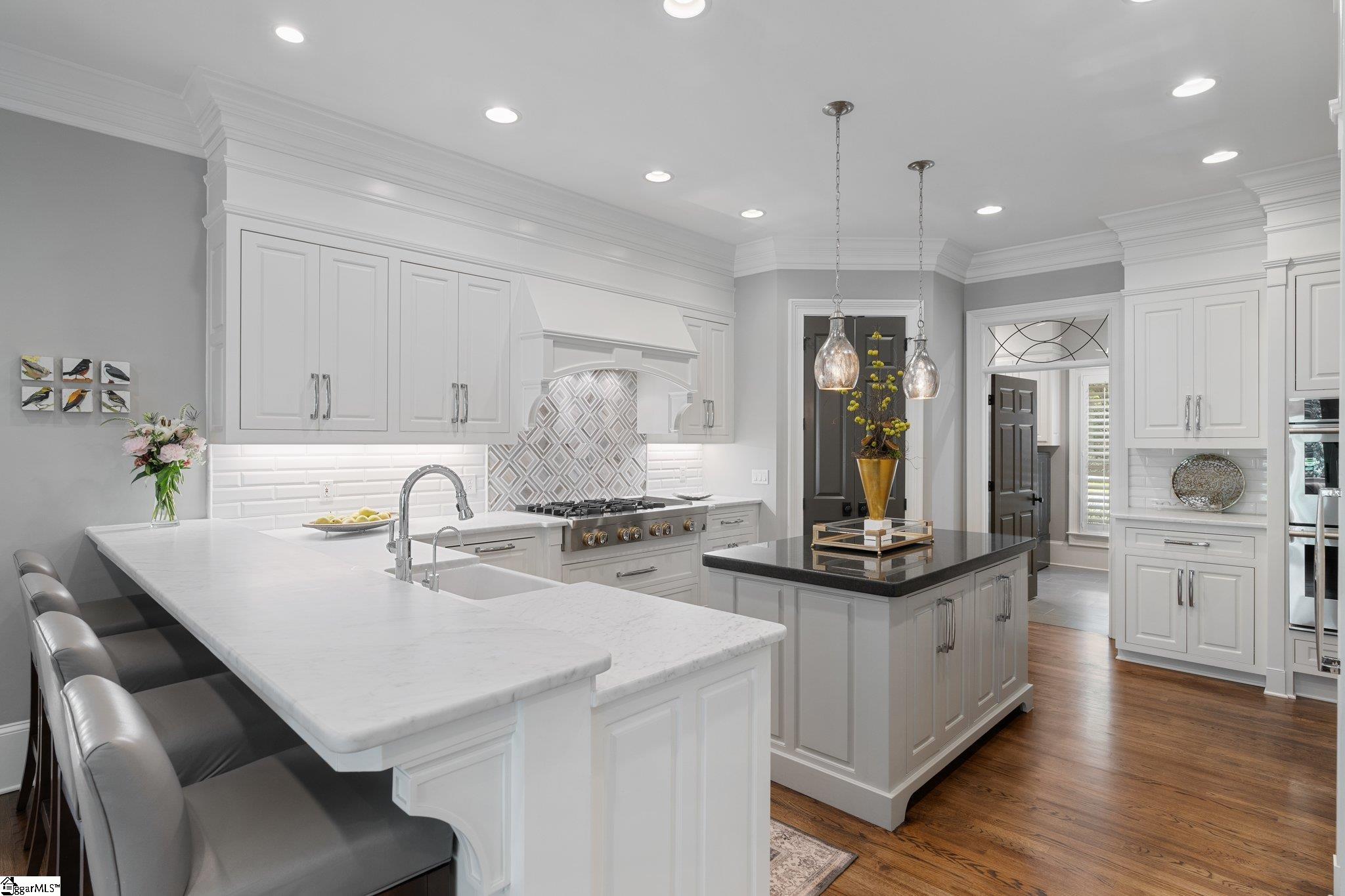 482 East Parkins Mill Road Greenville, SC 29607 - Photo 11 of 36